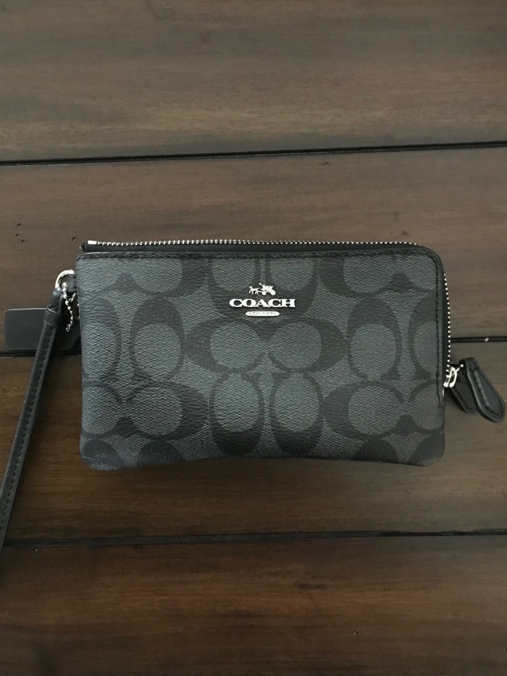 Coach Small Cornerzip Wristlet